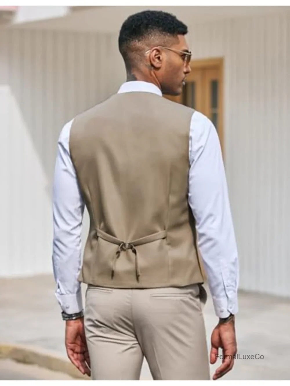 Men's Slim Fit Suit Vest V-Neck 3-Button Formal Waistcoat Lightweight Polyester